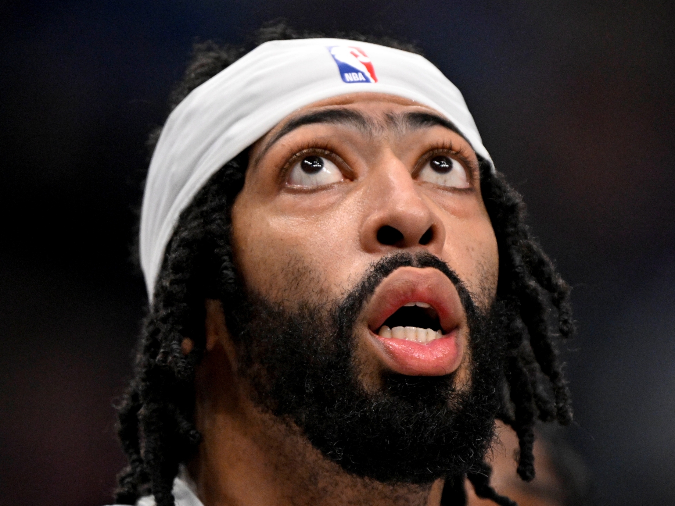 开云体育-浓眉哥连续二十场比赛得分超过战术调整，DWG挑战极限！的简单介绍